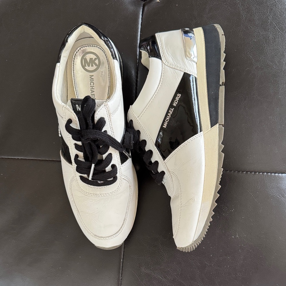 Michael Kors Leather Lace-Up Platform Sneakers